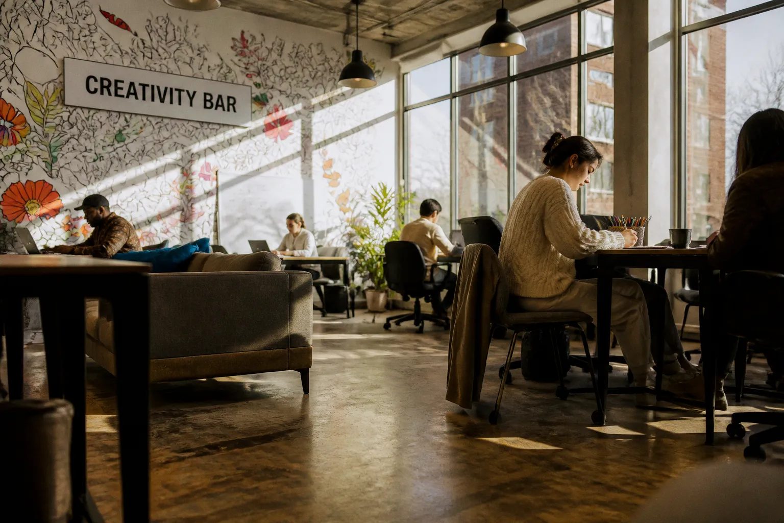 Creativity Bar: как арт-терапия и раскрашивание меняют формат коворкинга