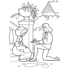 pagina da colorare: Cenerentola e principe alle scale con una scarpa